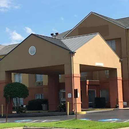 Red Roof Inn & Suites Vicksburg